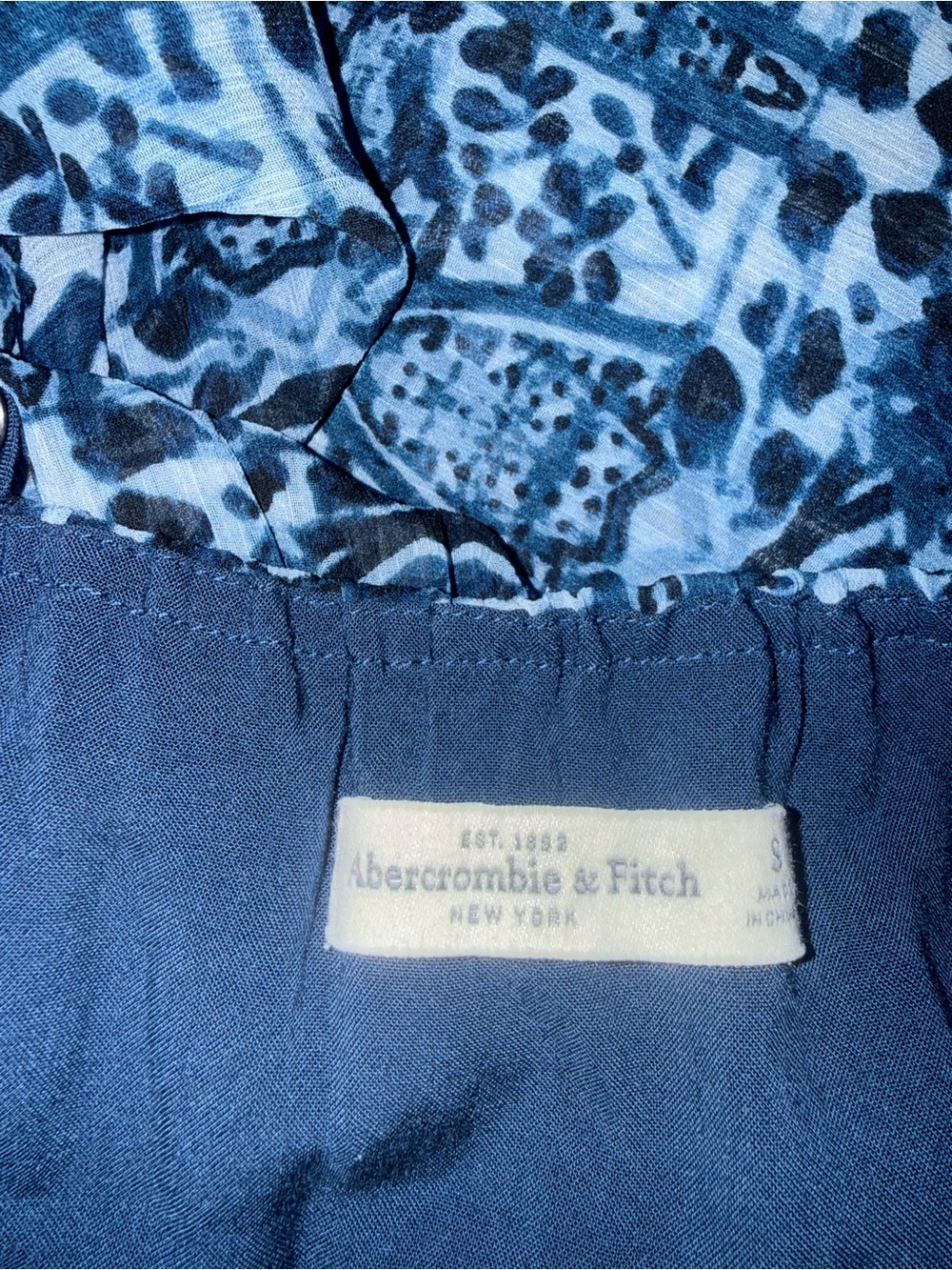 145. Abercrombie & fitch Blue and white floral maxi dress - Picture 3 of 3